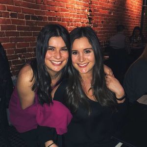 Meet your Posher, Danielle